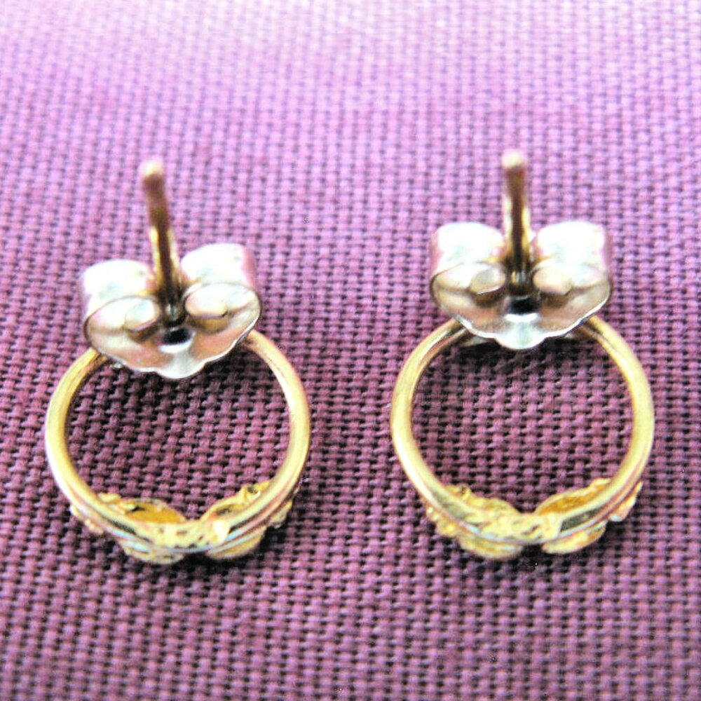 GOLD HARLEY EARRINGS, 2 PAIR  BLACK HILLS GOLD  STAMPER EARRINGS, STURGIS - Picture 7 of 9